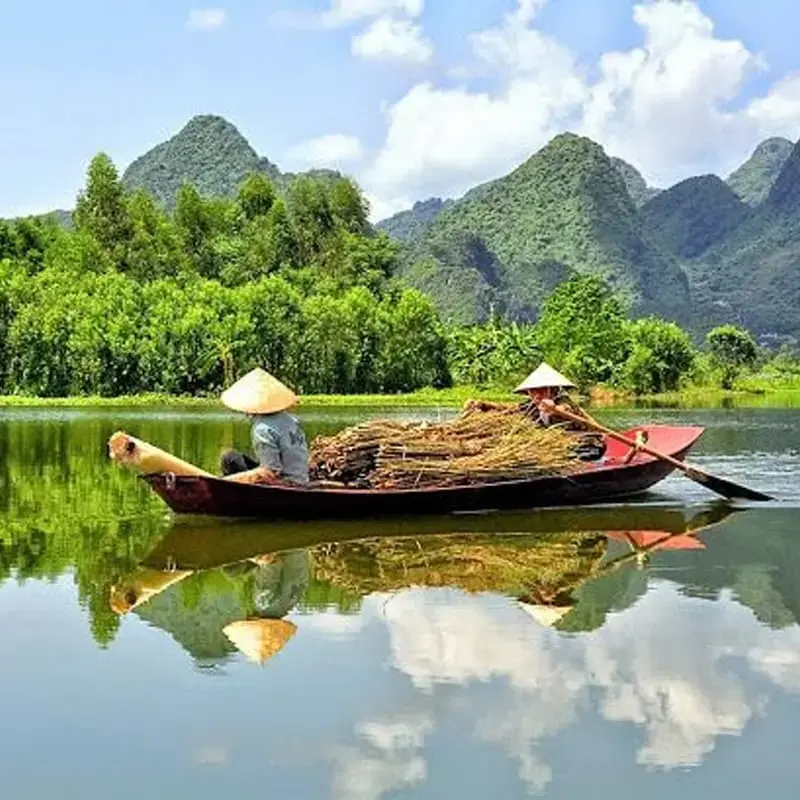Amazing Vietnam & Cambodia and Thailand ends Chiang Mai